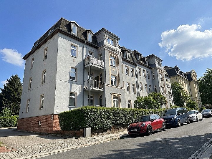 Straßenansicht