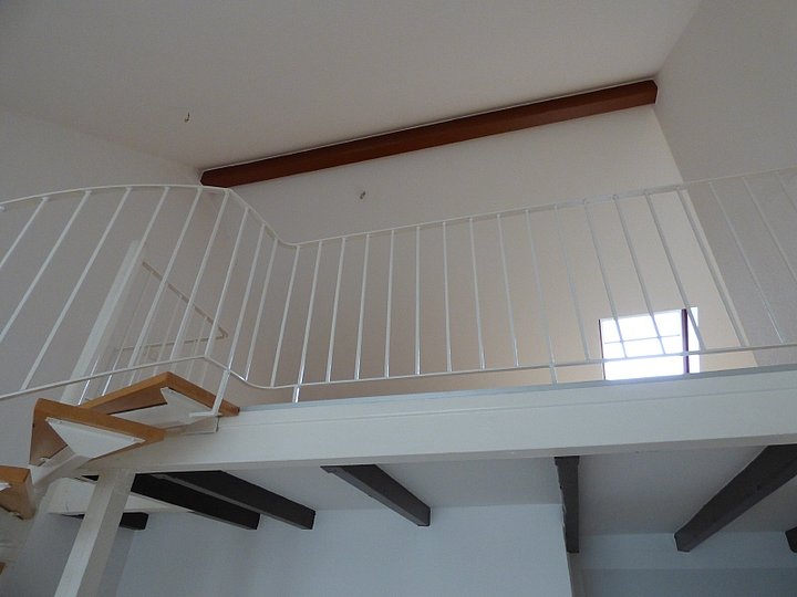 Wohnen und Blick zur Galerie Wohnen und Blick zur Galerie
