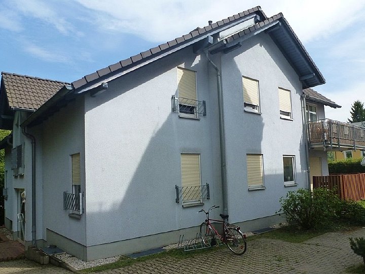 Blick auf die Rückseite des Hauses