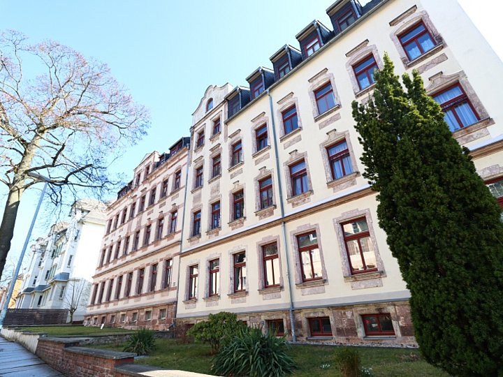Straßenansicht Straßenansicht