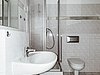 Helle 2-Raum-Wohnung mit Aufzug /// Stellplatz /// Einbauküche auf Wunsch möglich - Photo 5