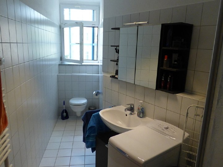 Bad mit Dusche Bad mit Dusche