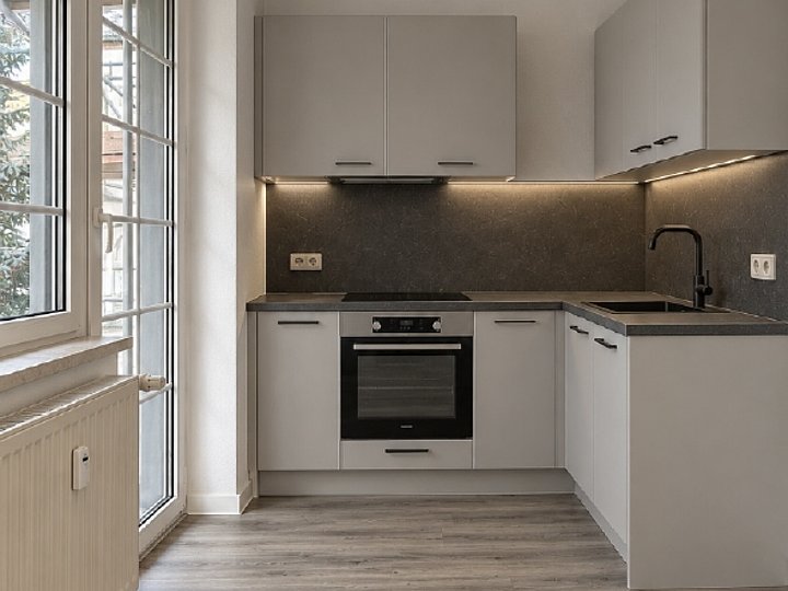Großzügige 4-Raumwohnung l 2 Bäder l 2 Balkone l ruhige familiäre Lage - Foto 1